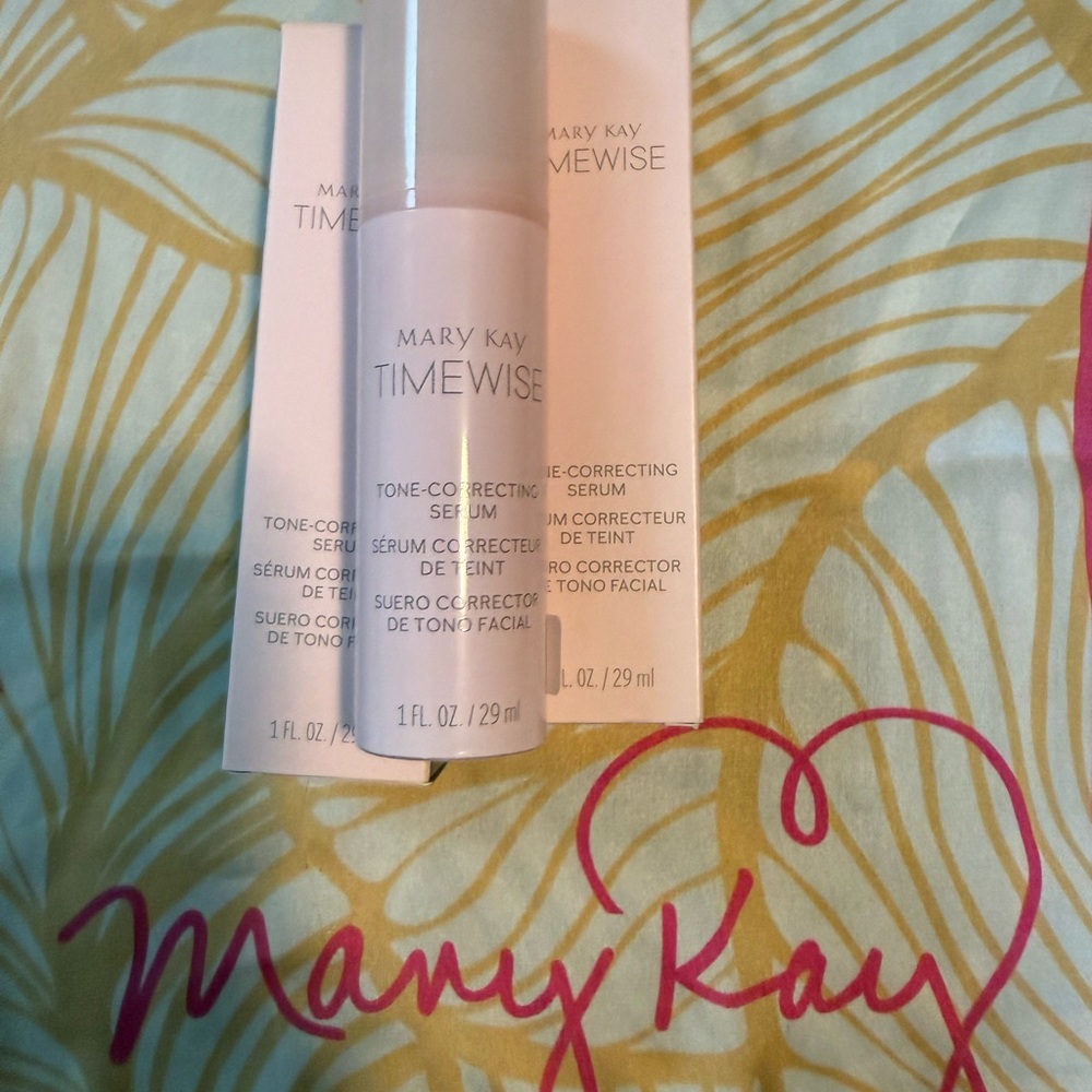Mary Kay Timewise Tone-Correcting Serum